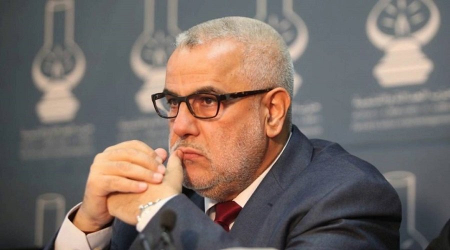 بين "المعاش الاستثنائي" وشروط "العمل الشاق".. تصريحات بنكيران حول أجور الأساتذة تثير زوبعة من الغضب